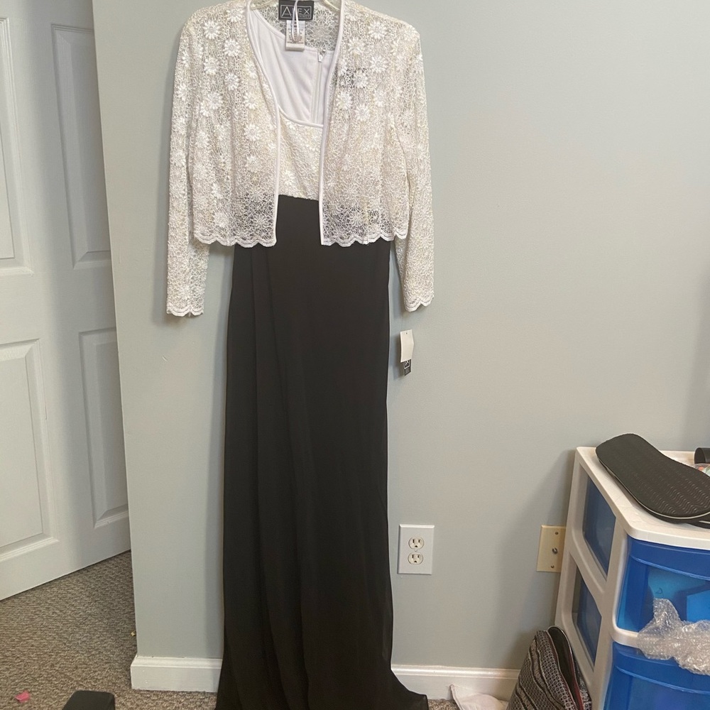ALEX Evenings formal dress w/Jacket